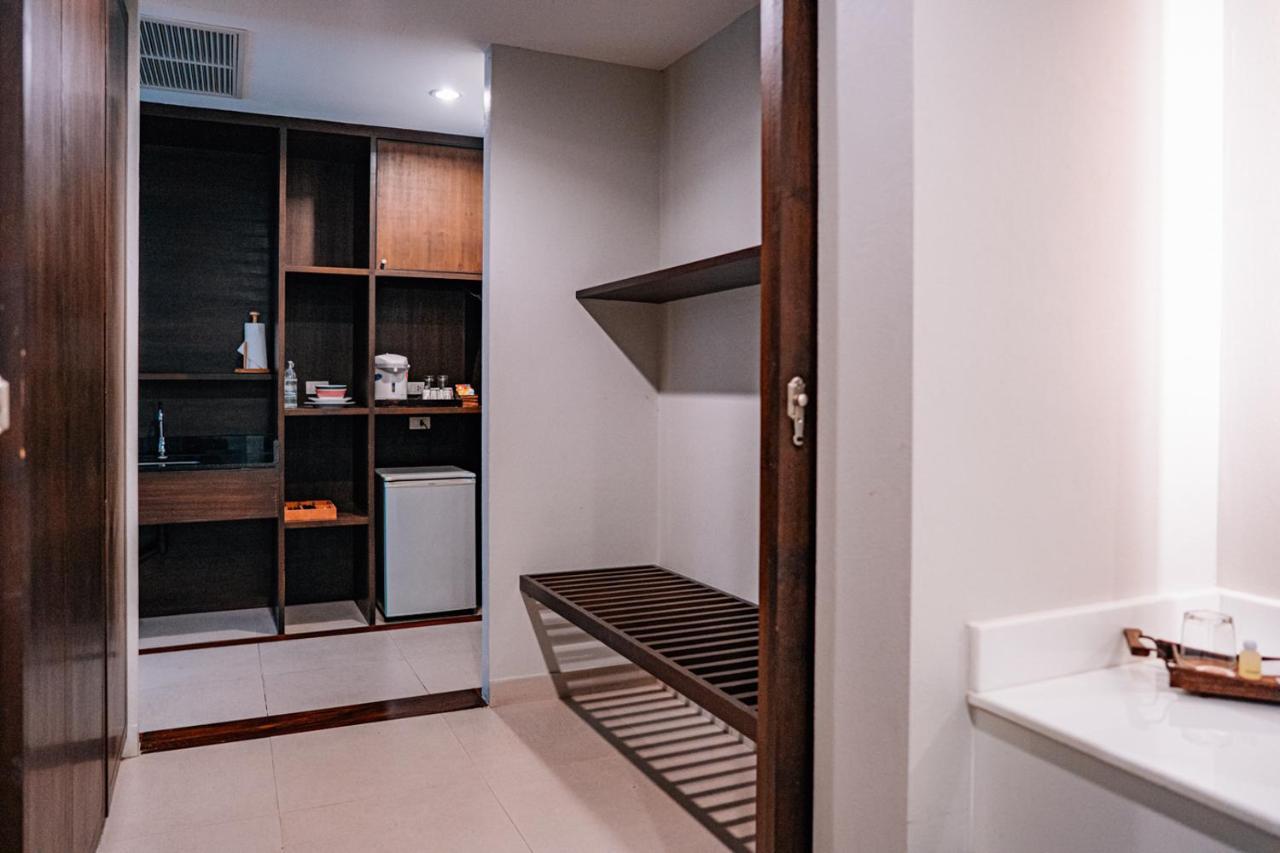 Inpawa Hotel Ban Phai Extérieur photo