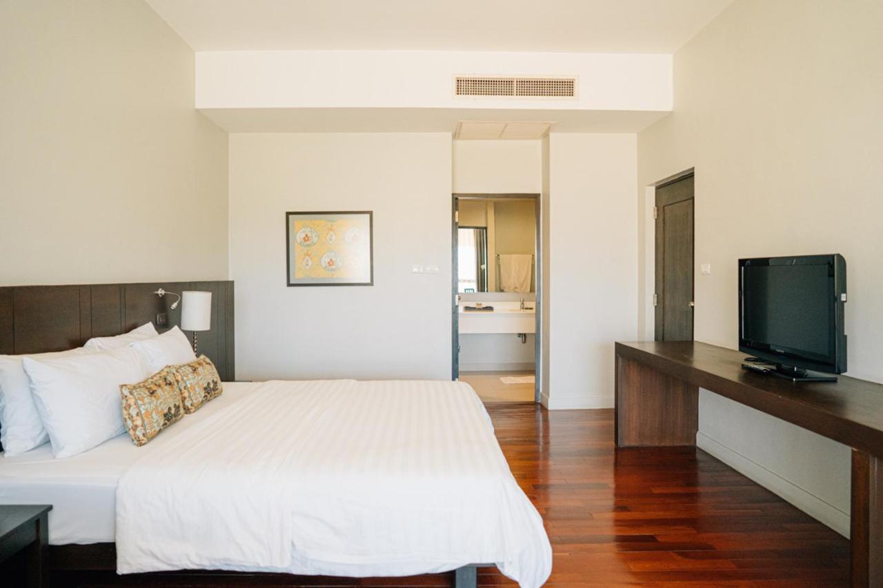 Inpawa Hotel Ban Phai Extérieur photo