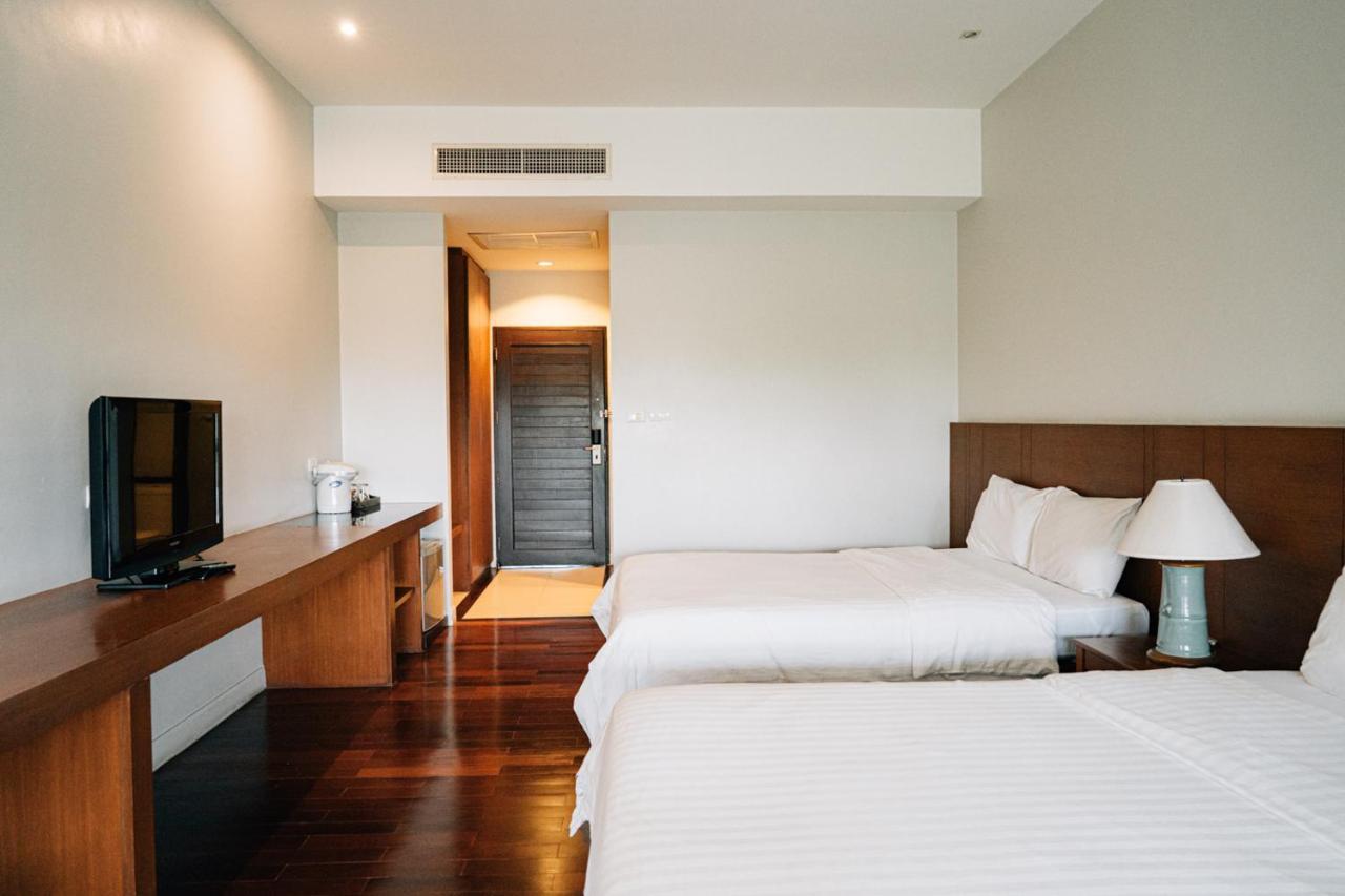Inpawa Hotel Ban Phai Extérieur photo