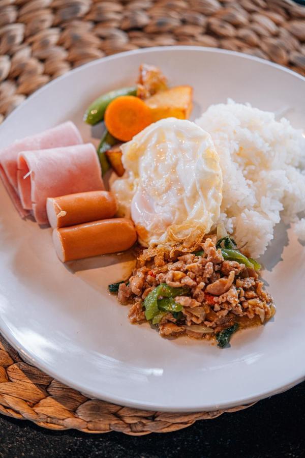 Inpawa Hotel Ban Phai Extérieur photo