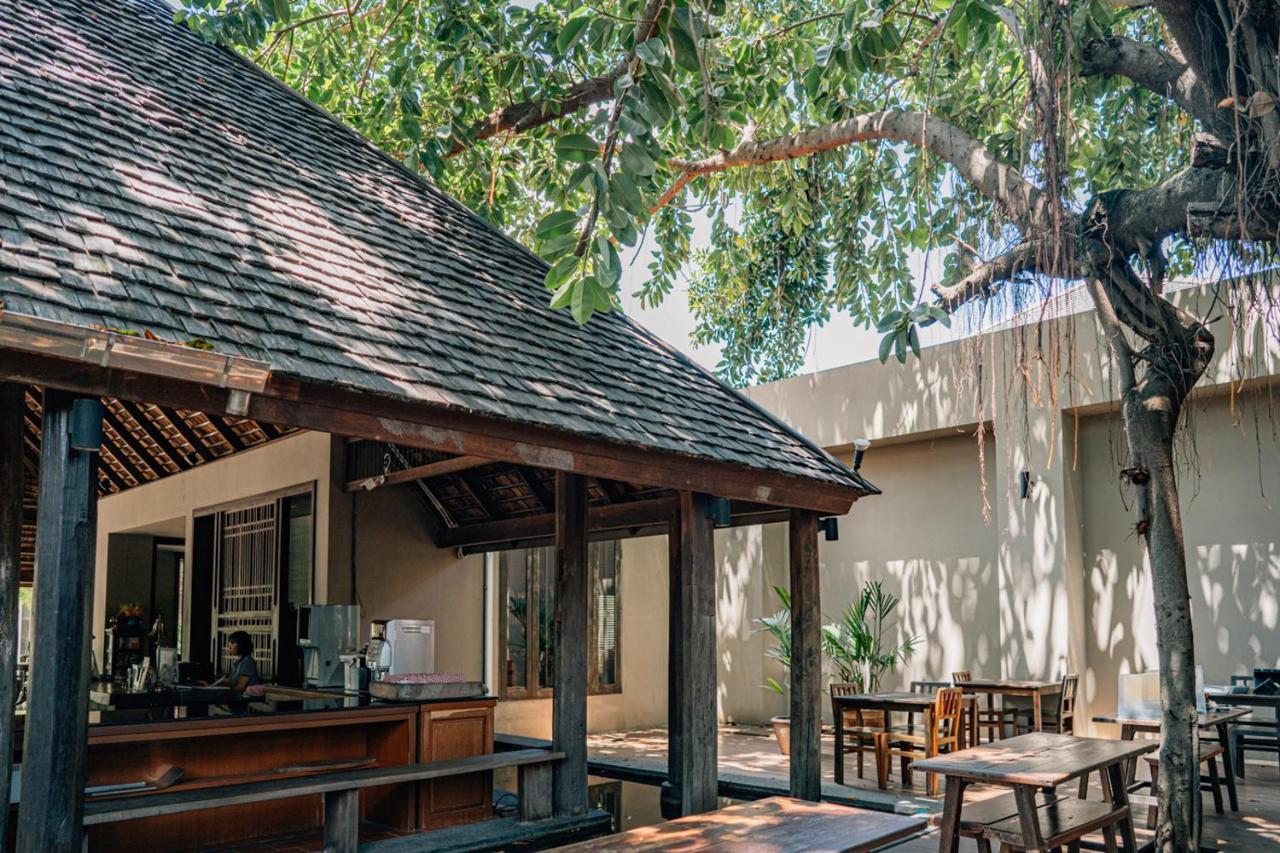 Inpawa Hotel Ban Phai Extérieur photo